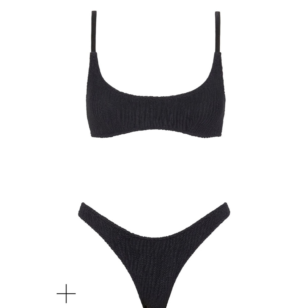 Triangl black Maci Prene